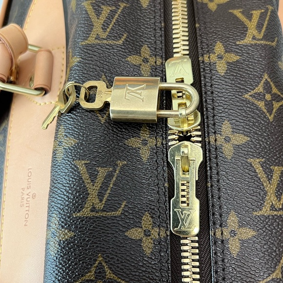 Authentic LOUIS VUITTON Eole 50 LV Monogram Duffel Rolling Travel Bag, Like NEW! - Picture 7 of 17
